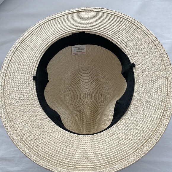 Straw hat - Picture 4 of 4